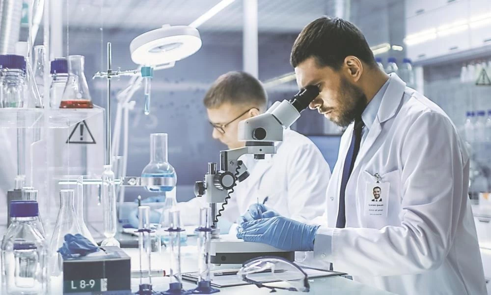 Οξφόρδη: Έως και 6 μήνες ανοσία όσοι έχουν ήδη νοσήσει από τον covid-19